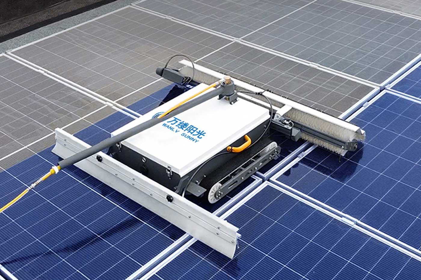 wls 7pro intelligent tracked solar cleaning robot